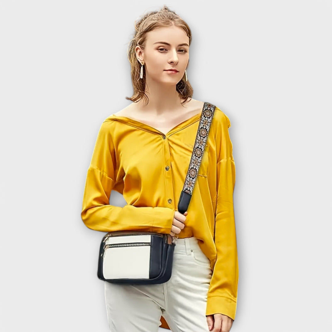 Léora. - Crossbody Bag in Vegan Leather