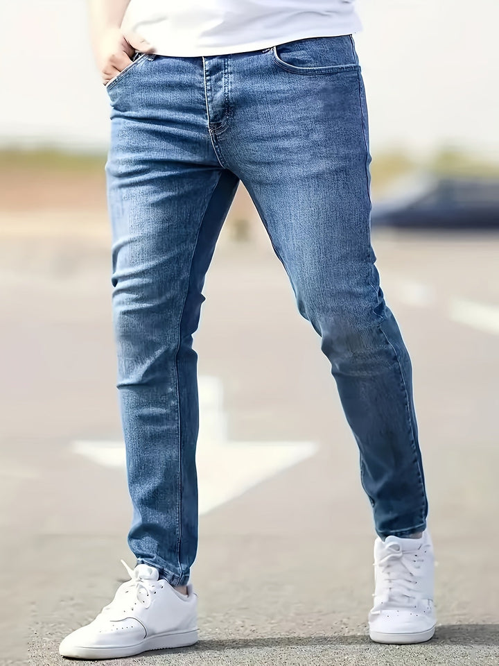 Men's Classic Fit Jeans