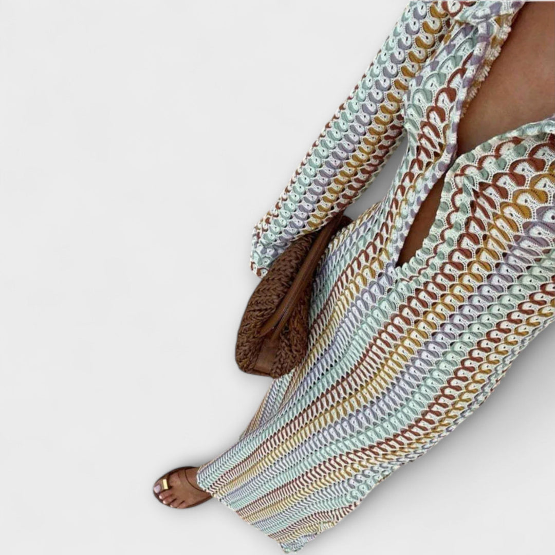 Elina – Maxi Dress with V-Neck and Holiday Flair