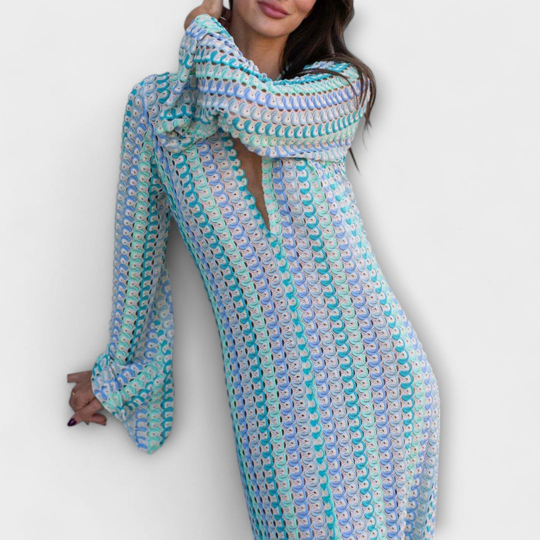 Elina – Maxi Dress with V-Neck and Holiday Flair