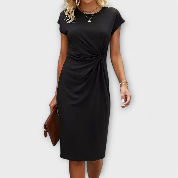 Clara - Elegant Fitted Women's Dress