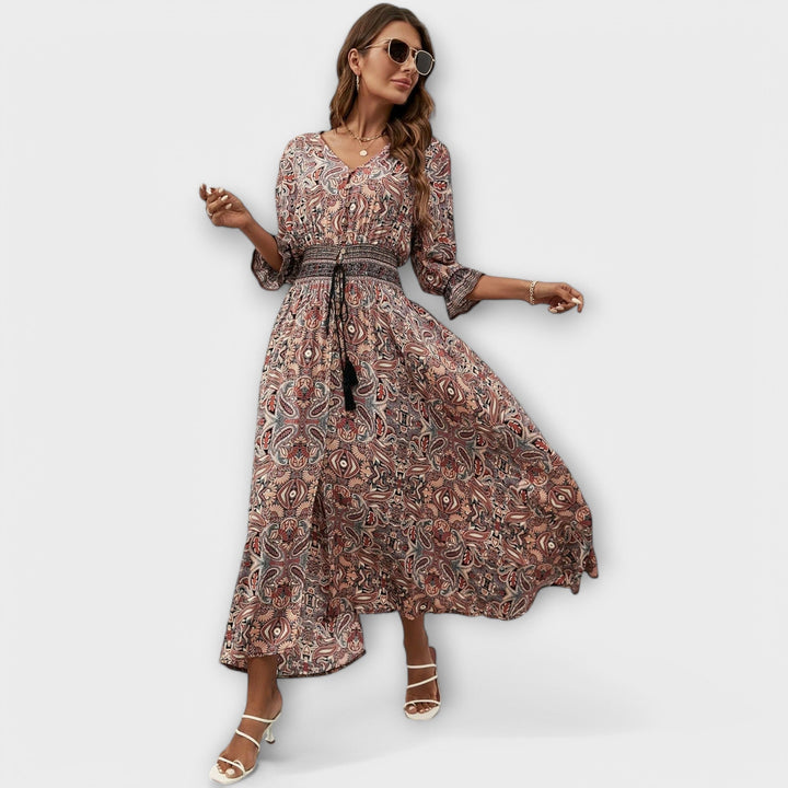 Vera - Classic Vintage Dress